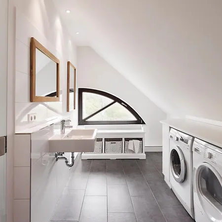 Rothtraut Remise 7 Ph Apartment *